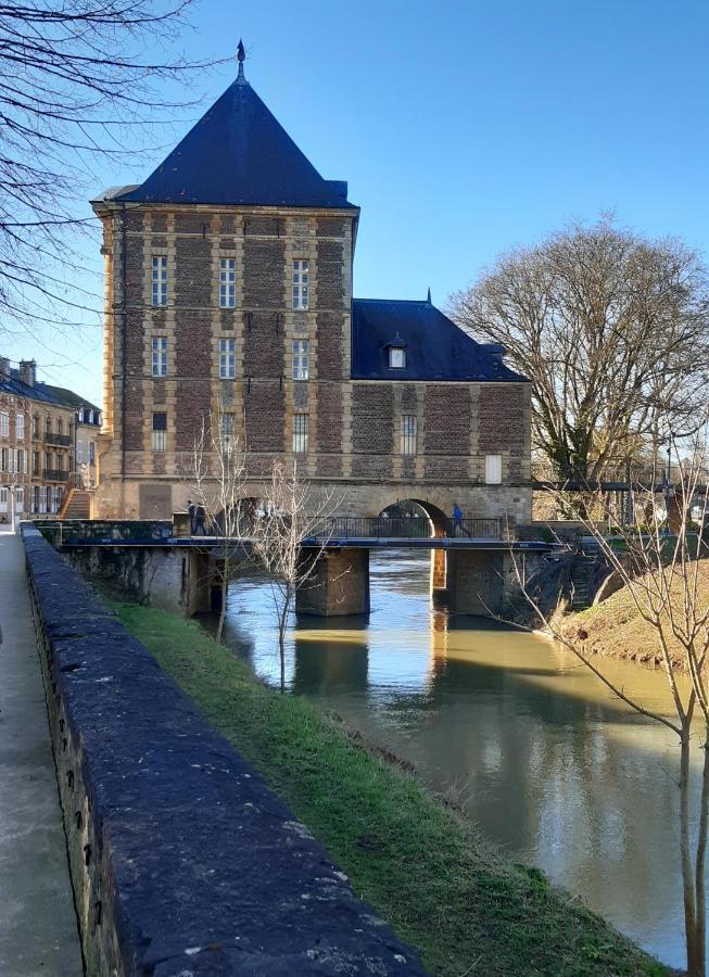 Apartament Bulle D'Ardenne Charleville-Mézières Zewnętrze zdjęcie